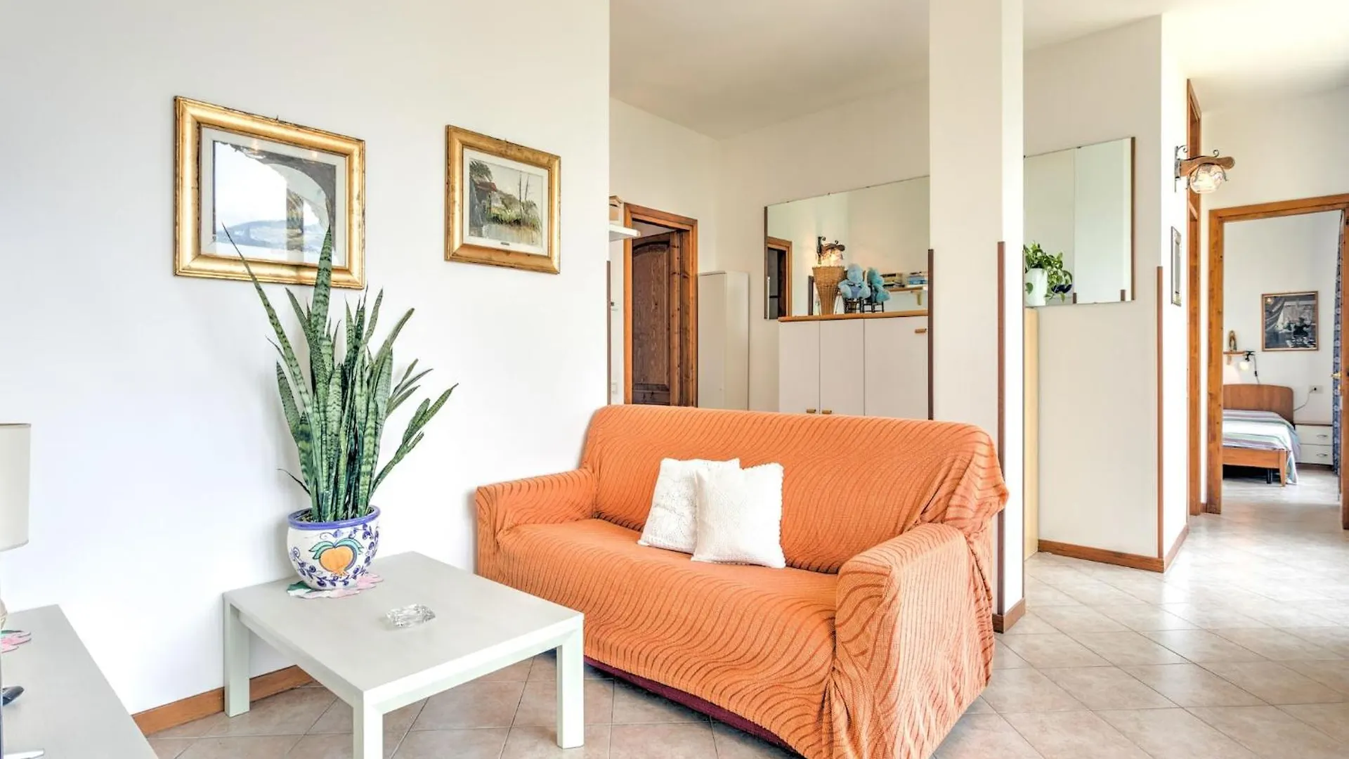 Belvilla By Oyo Casa Archi Cinque, Cleaning Included Gravedona